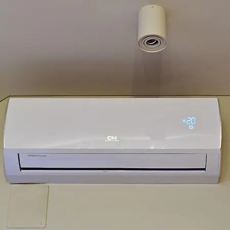 Domillion New Modern Old Town U2303 Апартаменти *